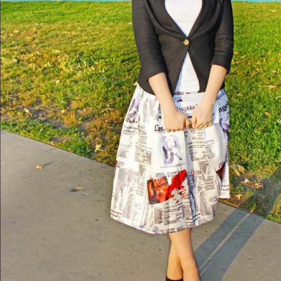Fashion skirt Magazine print. - Picture 2 of 3